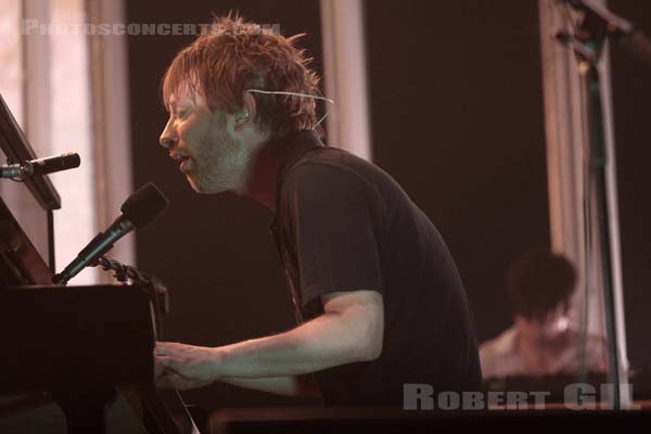 RADIOHEAD - 2008-06-10 - PARIS - Bercy - Thomas Edward Yorke
